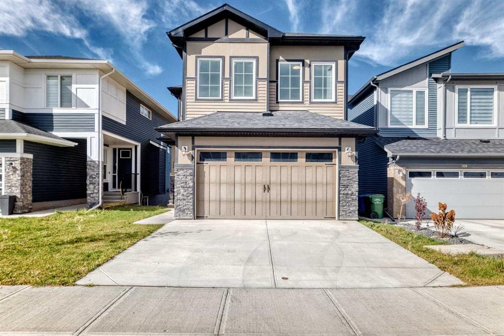 3-bed Detached for sale at 300 Carringvue Place NW, Calgary