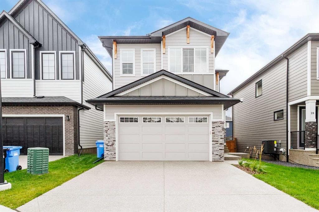 24 Aspen Woods Park SW — photo 1