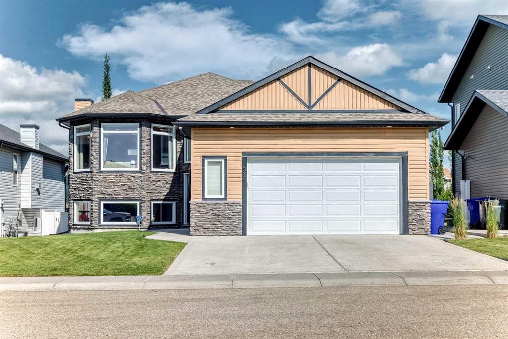 31 Erhart Close — photo 1