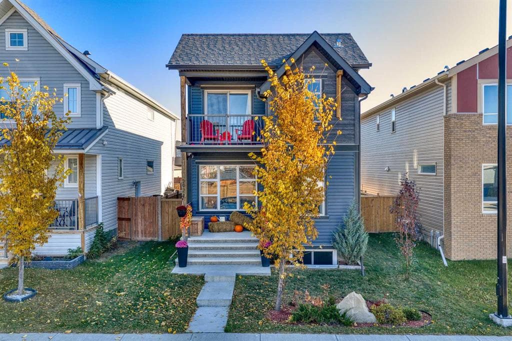 4-bed Detached for sale at 292 Chinook Gate Close SW, Airdrie