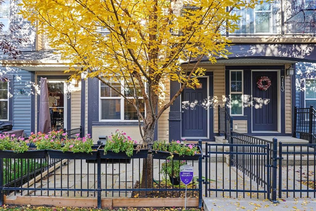 2-bed Townhouse for sale at 711 Mckenzie Towne Square SE, Calgary