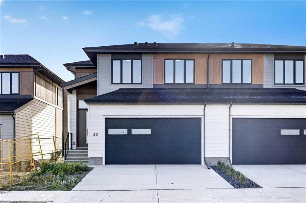 30 Harbour Way — photo 1