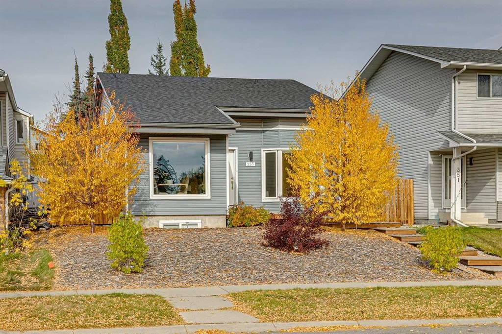 5-bed Detached for sale at 355 Woodbine Boulevard SW, Calgary