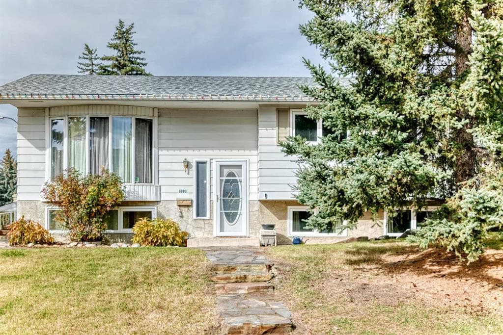 6803 Dalmeny Gate NW — photo 1