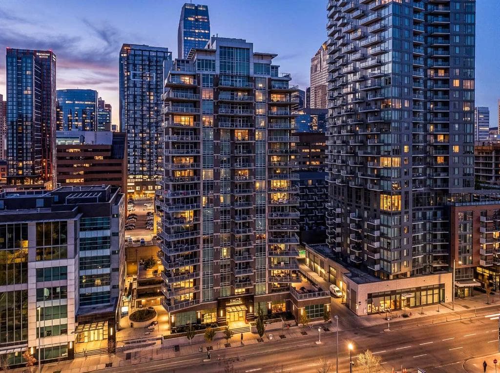 2-bed Apartment for sale at 203, 530 12 Avenue SW, Calgary