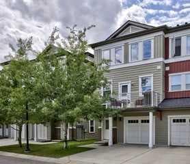 913 Evanston Square NW — photo 1