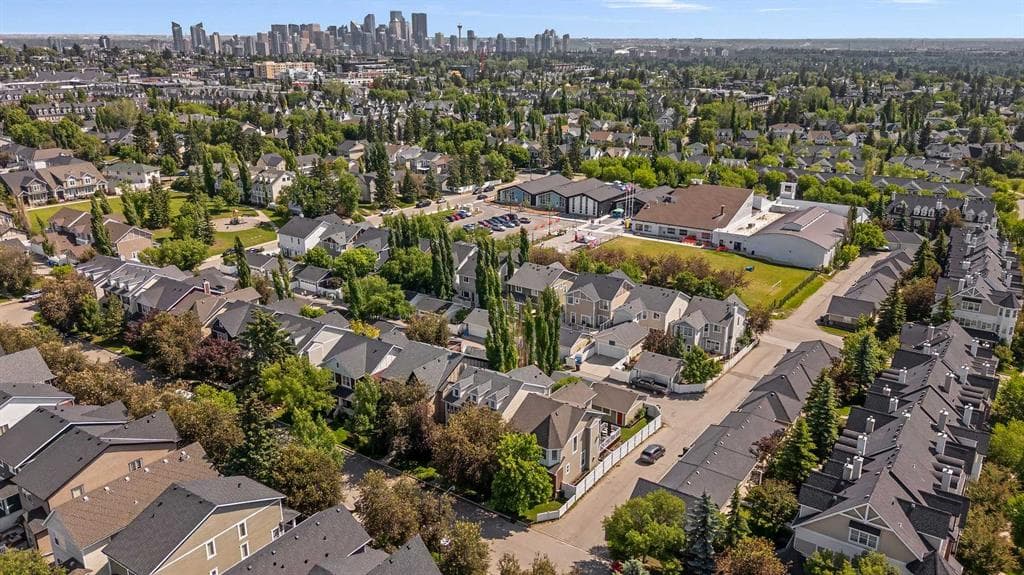 4-bed Detached for sale at 113 Ypres Green SW, Calgary