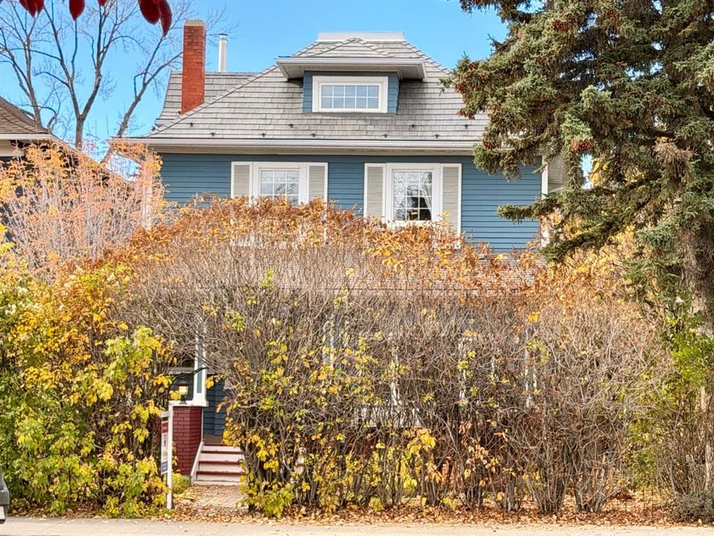 4-bed Detached for sale at 3217 Elbow Drive SW, Calgary