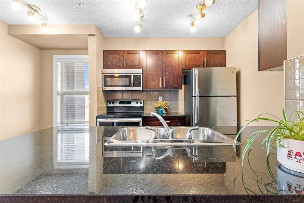 2-bed Apartment for sale at 7202, 403 Mackenzie Way SW, Airdrie