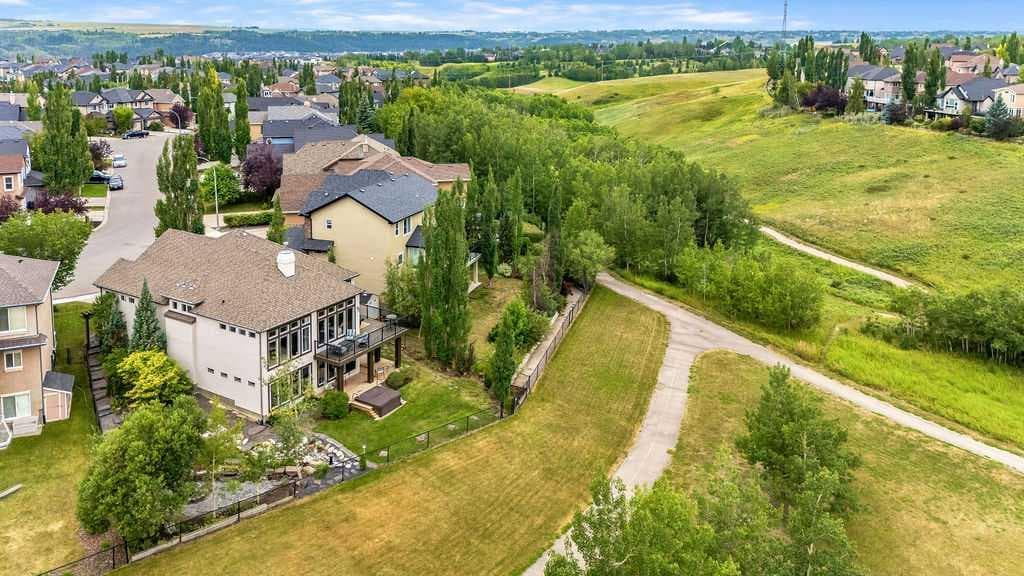 3-bed Detached for sale at 22 Tuscany Estates Crescent NW, Calgary