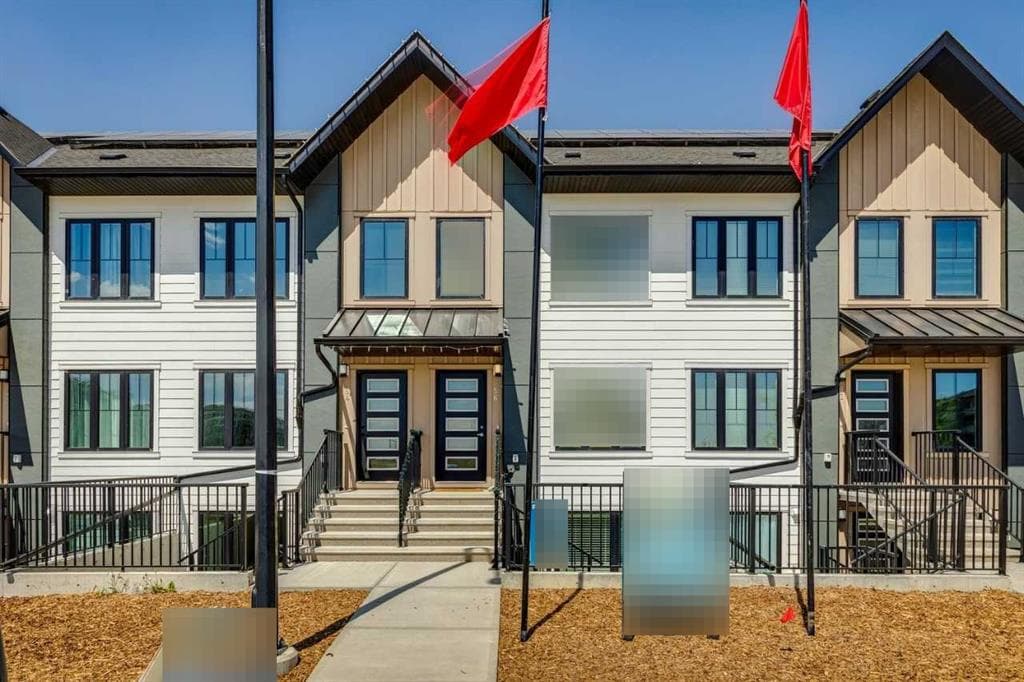 113, 40 Livingston Parade NE — photo 1