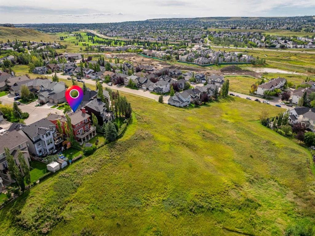 5-bed Detached for sale at 122 Hidden Creek Heights NW, Calgary