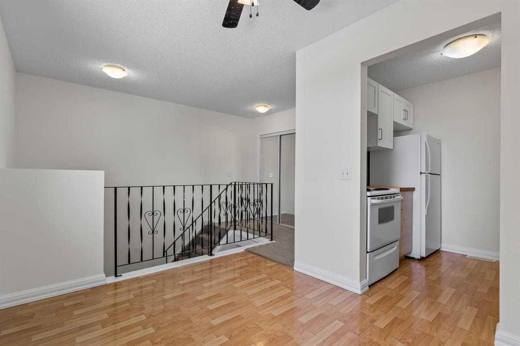3-bed Townhouse for sale at 4, 4547 7 Avenue SE, Calgary