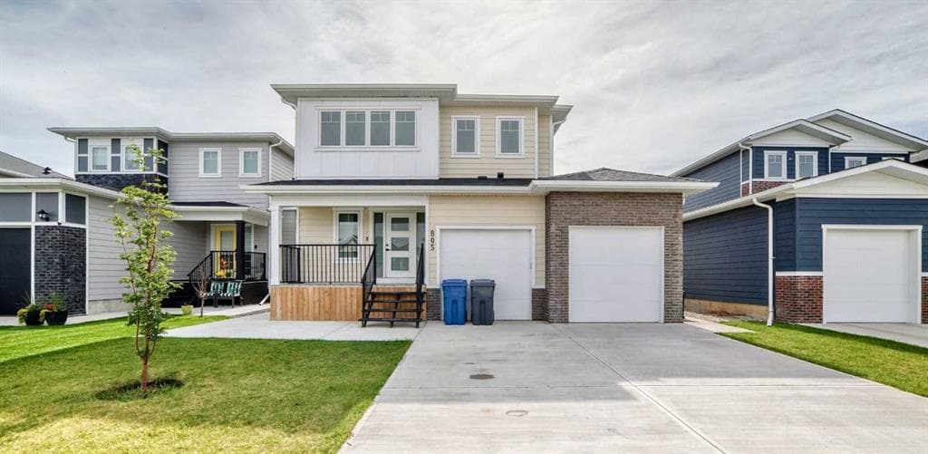 4-bed Detached for sale at 805 Mandalay Boulevard, Carstairs
