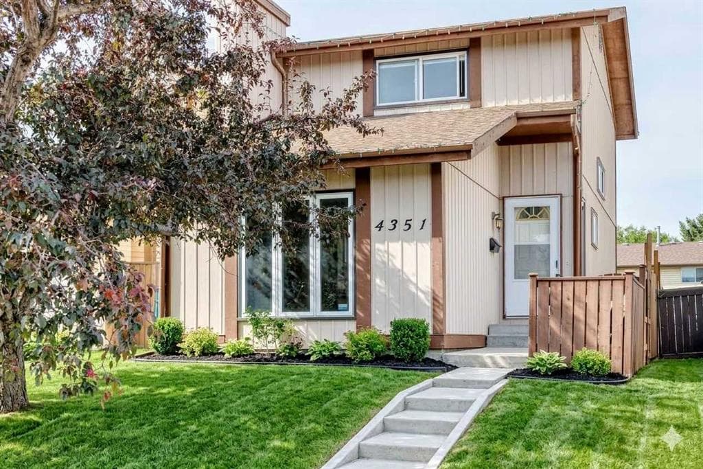 3-bed Detached for sale at 4351 58 Street NE, Calgary
