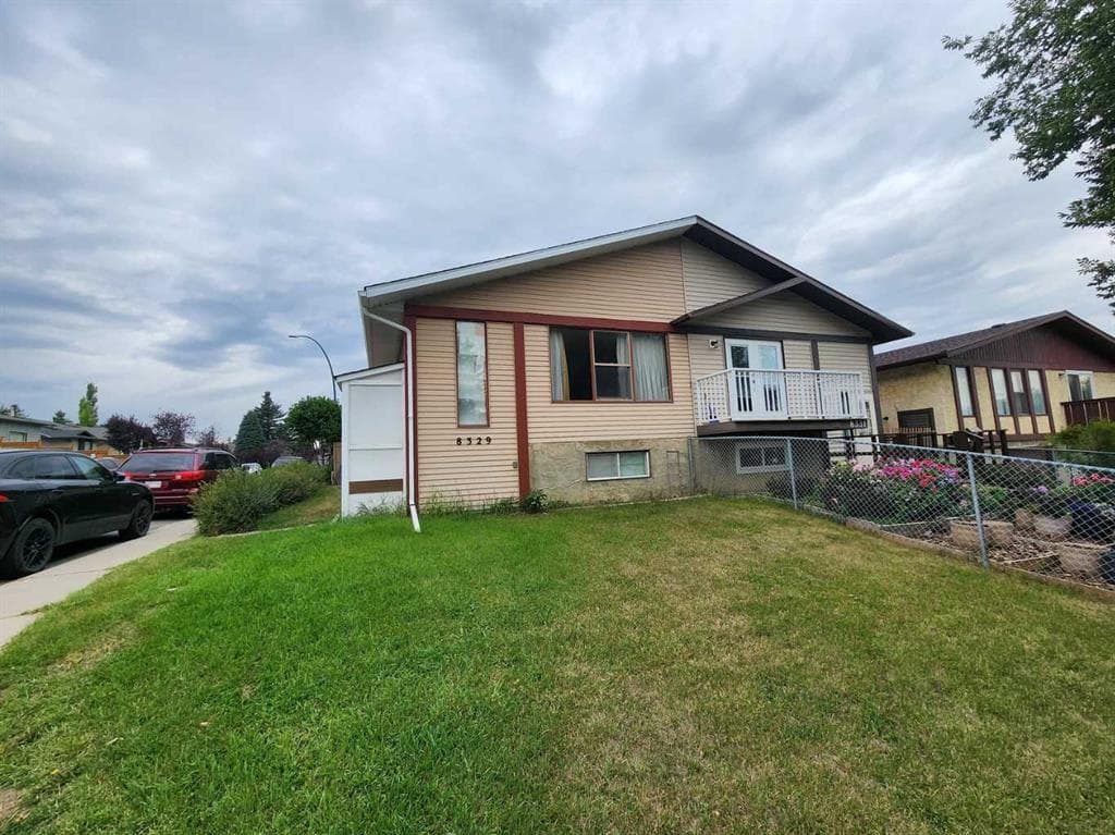 5-bed Semi-detached for sale at 8329 Centre Street NW, Calgary