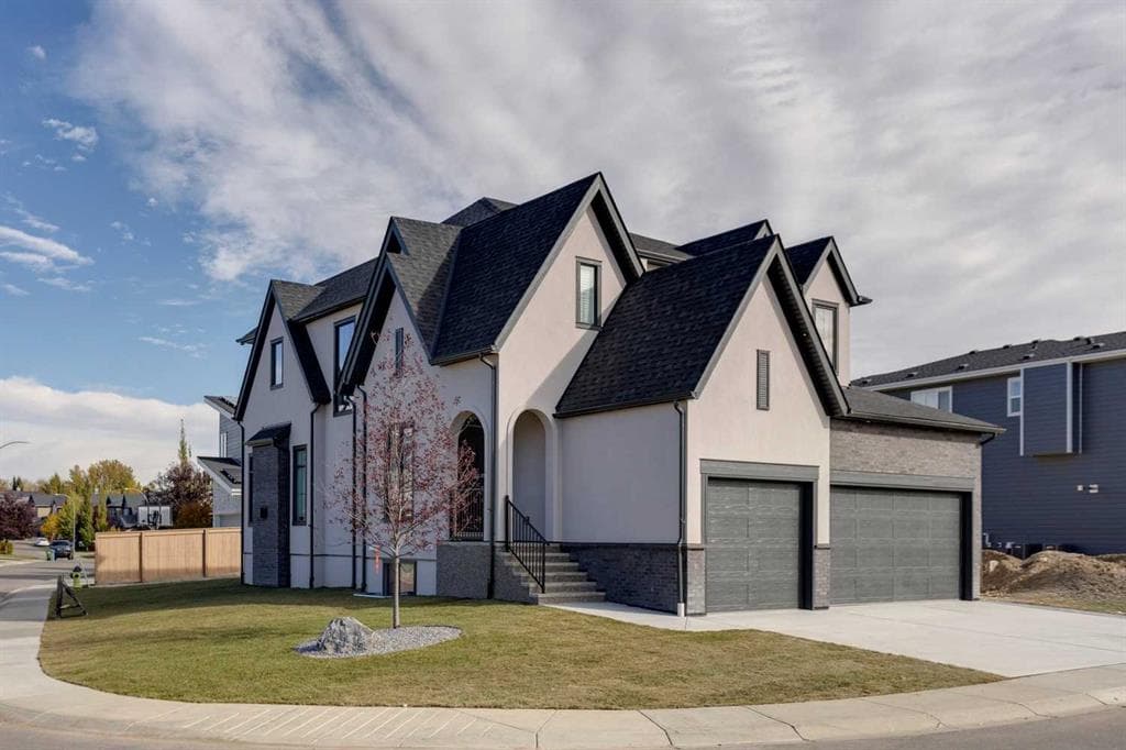 3-bed Detached for sale at 2 Rock Lake View NW, Calgary