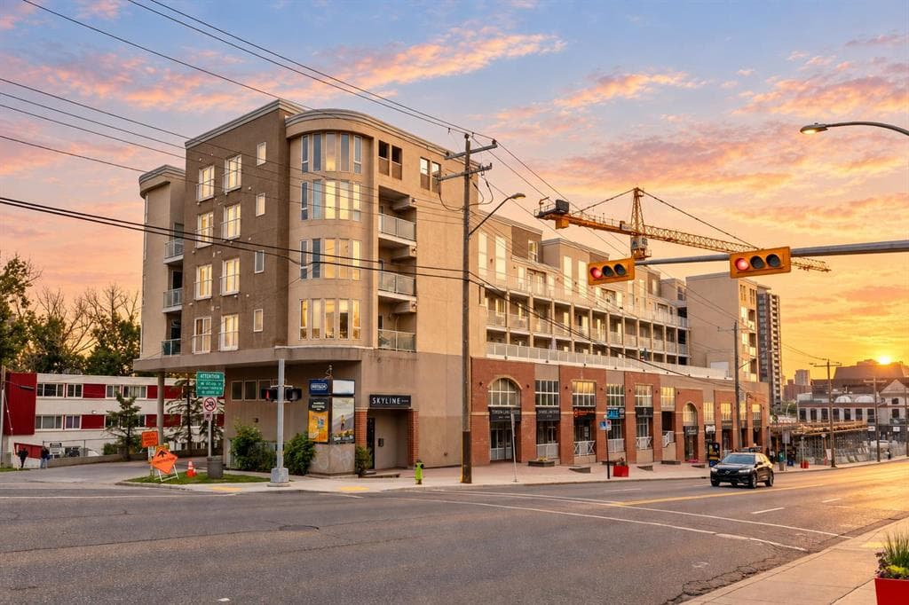2-bed Apartment for sale at 304, 1540 17 Avenue SW, Calgary