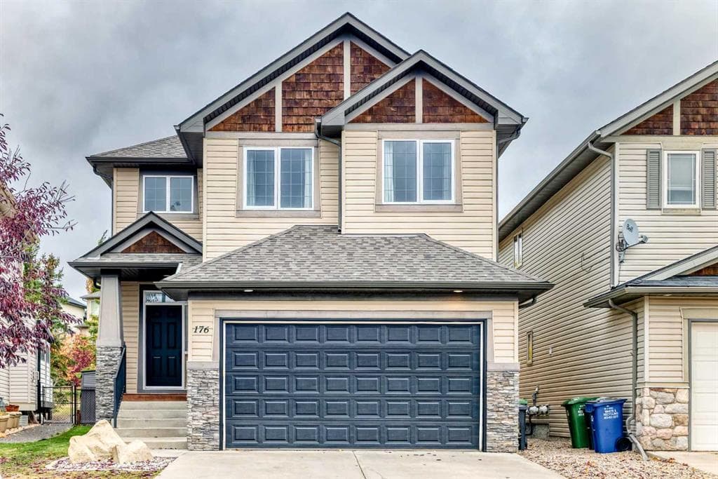 3-bed Detached for sale at 176 Sunset Circle, Cochrane