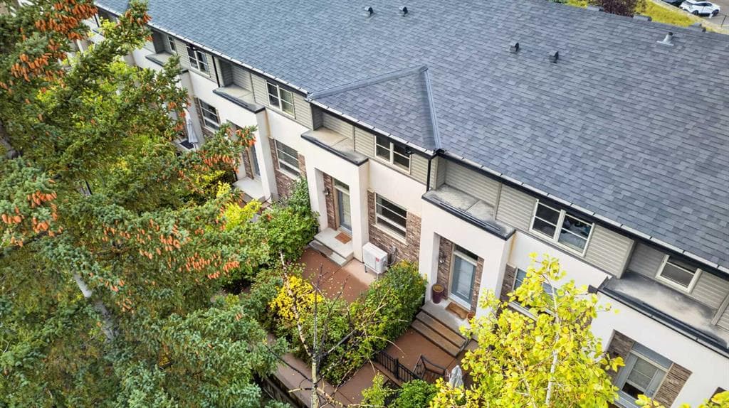 2-bed Townhouse for sale at 57 Aspen Hills Terrace SW, Calgary