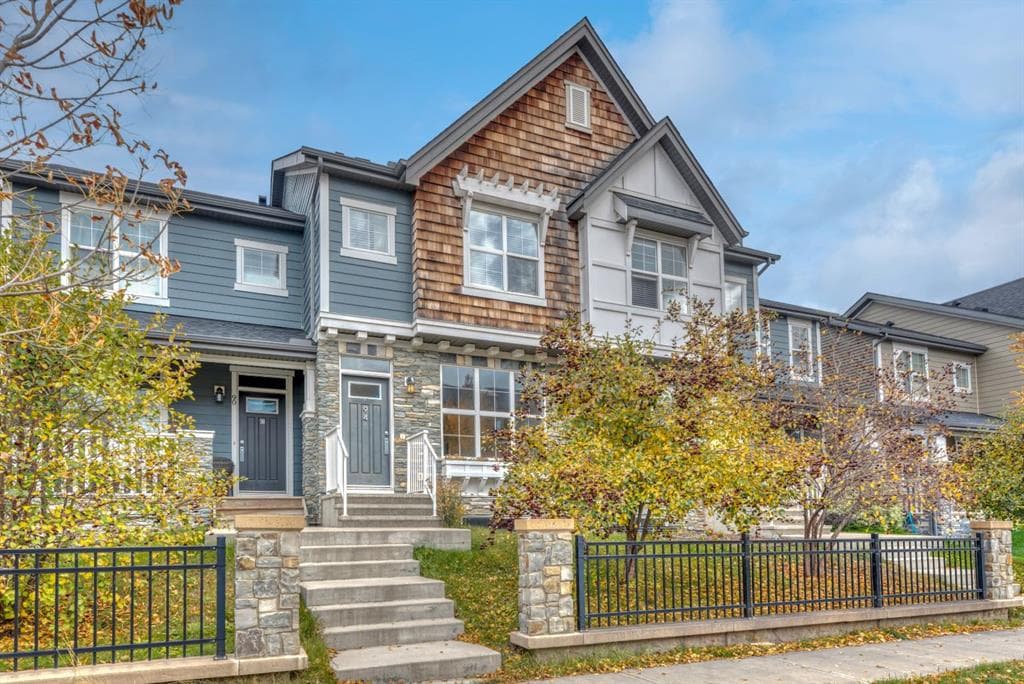 2-bed Townhouse for sale at 94 Legacy Boulevard SE, Calgary