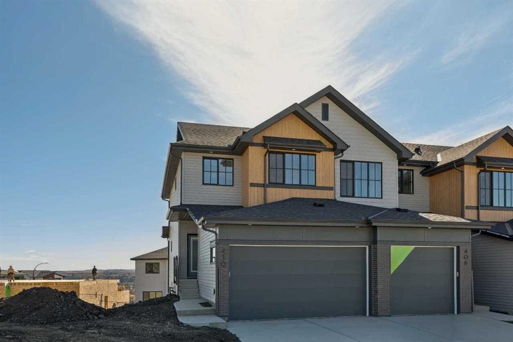 3-bed Townhouse for sale at 410 Heritage Boulevard, Cochrane