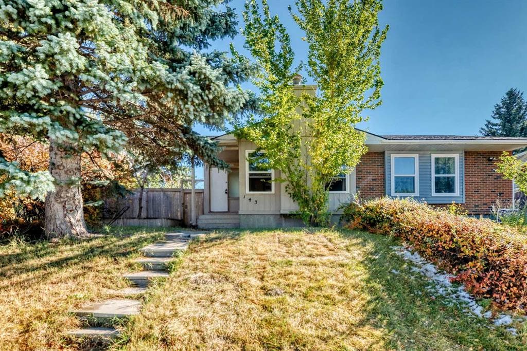 143 Rundleson Way NE — photo 1