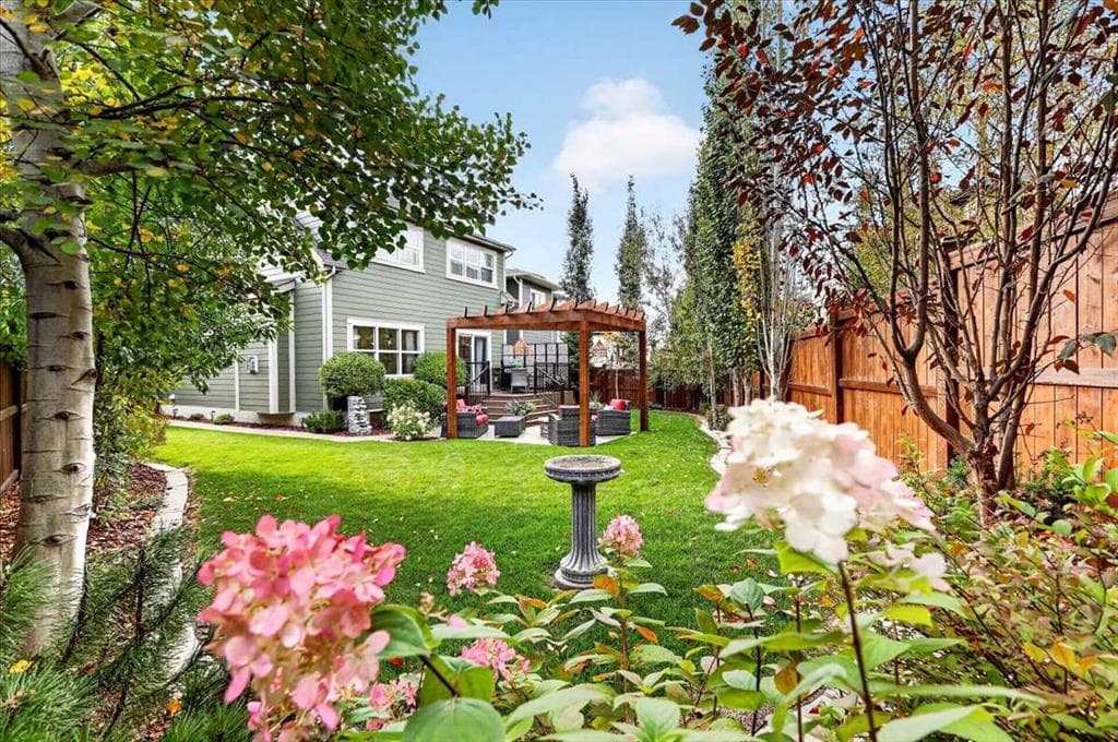 3-bed Detached for sale at 66 Masters Villas SE, Calgary