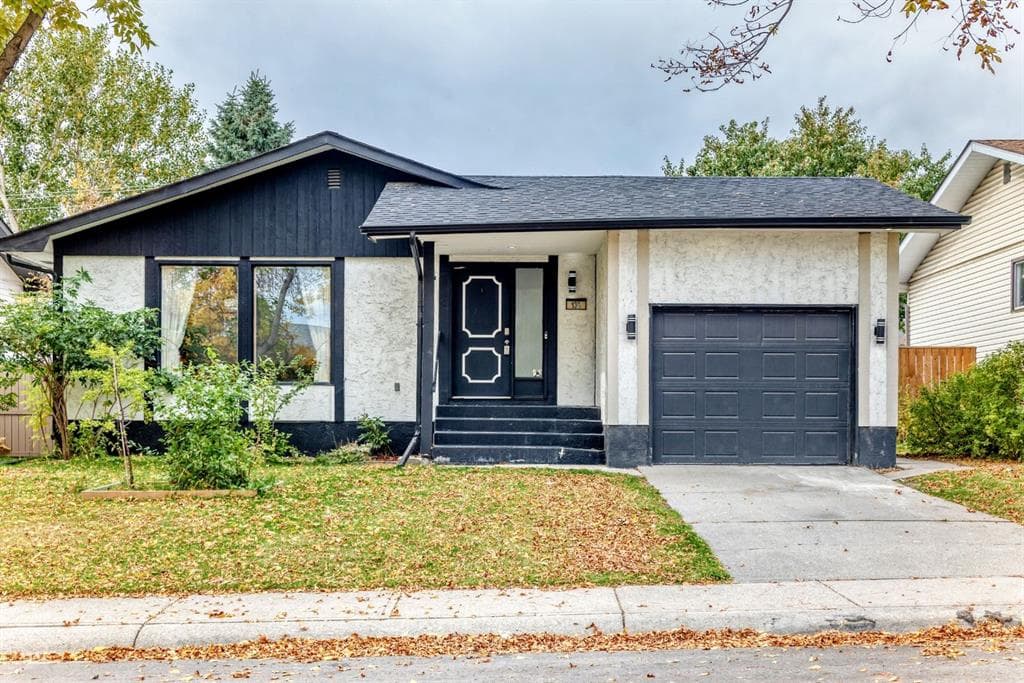 5-bed Detached for sale at 135 Whiteview Close NE, Calgary