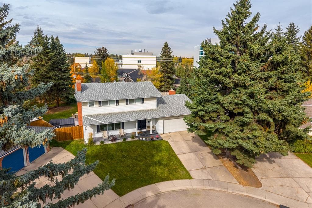 4-bed Detached for sale at 7007 Kenosee Place SW, Calgary