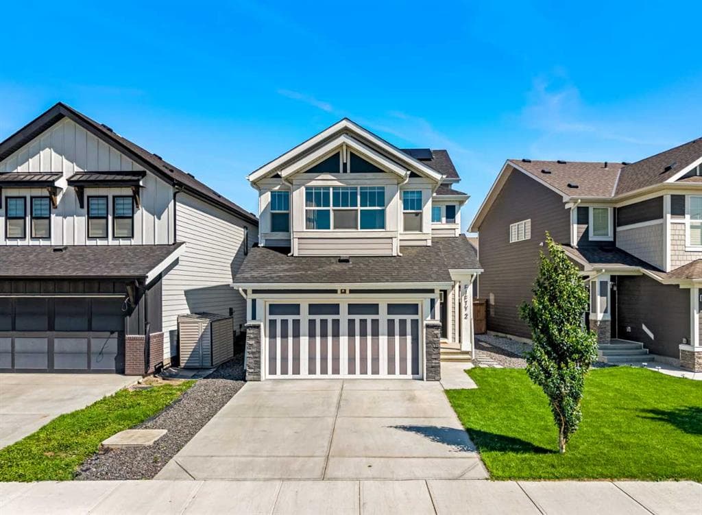4-bed Detached for sale at 52 Magnolia Heights SE, Calgary