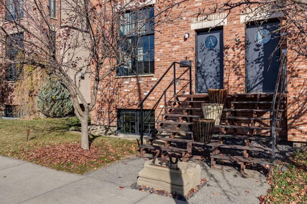 1-bed Semi-detached for sale at 720A 24 Avenue SE, Calgary