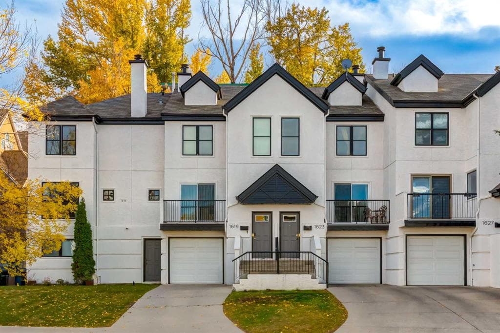 2-bed Townhouse for sale at 1619 16 Avenue SW, Calgary