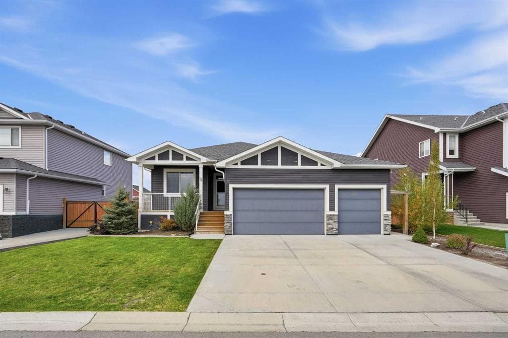 13 Hanson Lane NE — photo 1