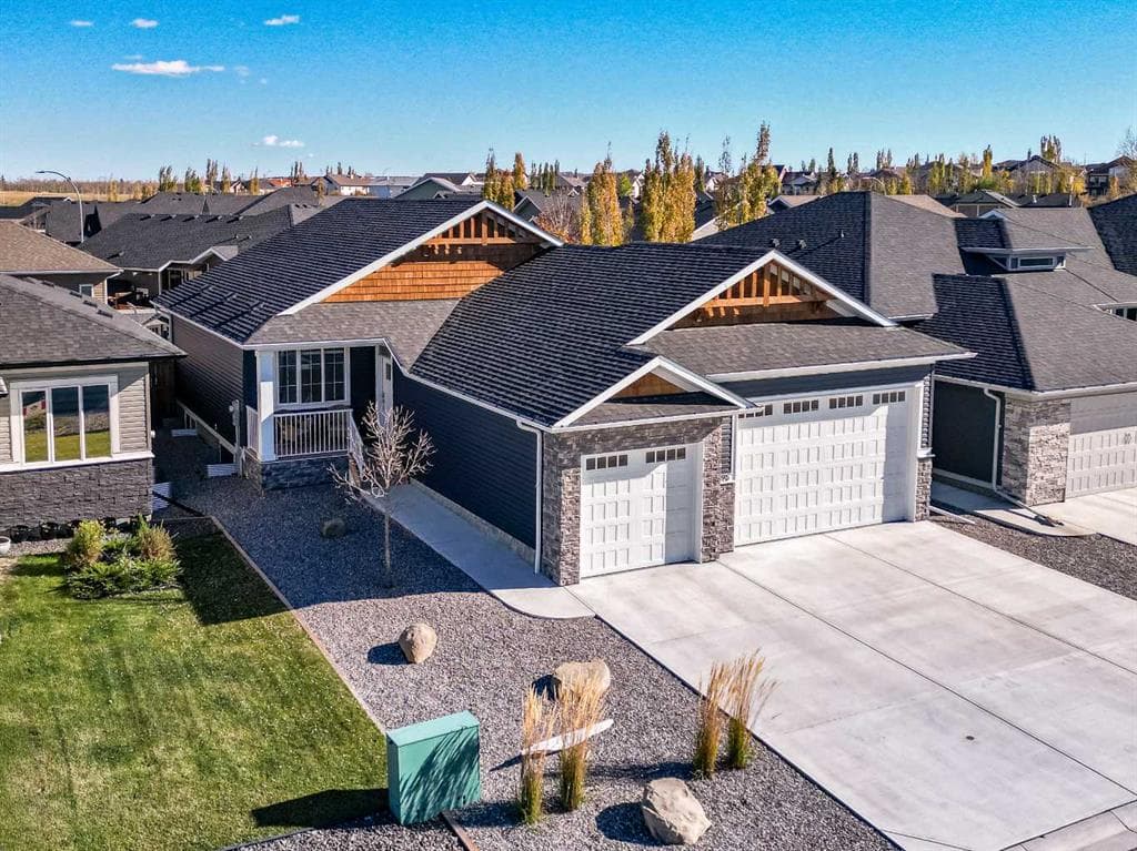 4-bed Detached for sale at 195 Riverwood Crescent SW, Diamond Valley