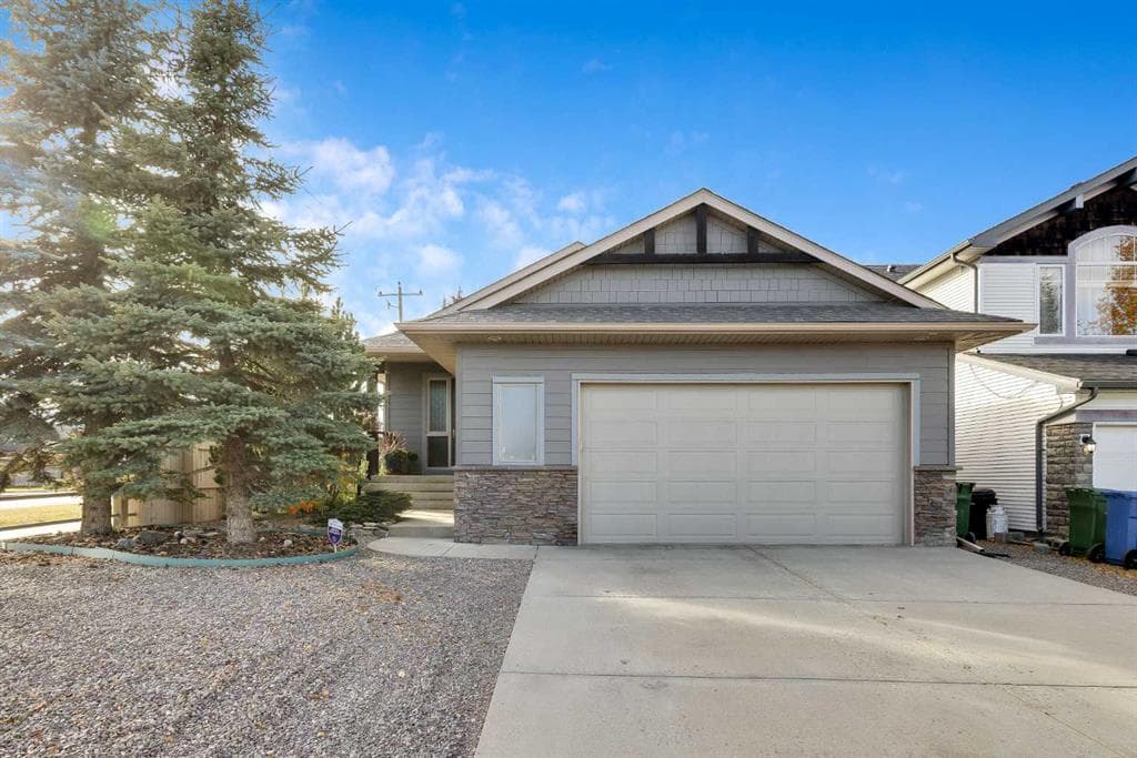 237 Chapala Drive SE — photo 1