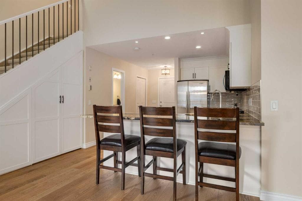 1-bed Apartment for sale at 301, 3651 Marda Link SW, Calgary
