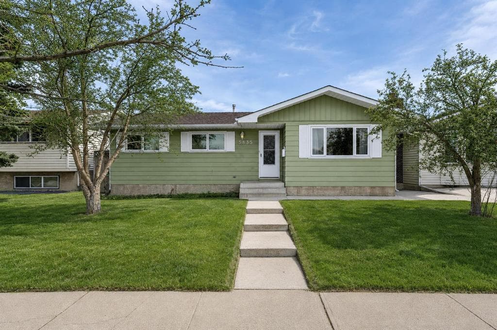 5-bed Detached for sale at 5835 28 Avenue NE, Calgary