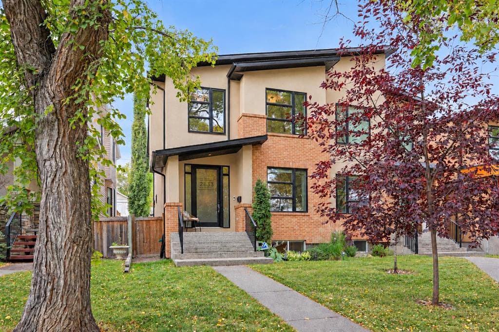 4-bed Semi-detached for sale at 2833 26 Street SW, Calgary
