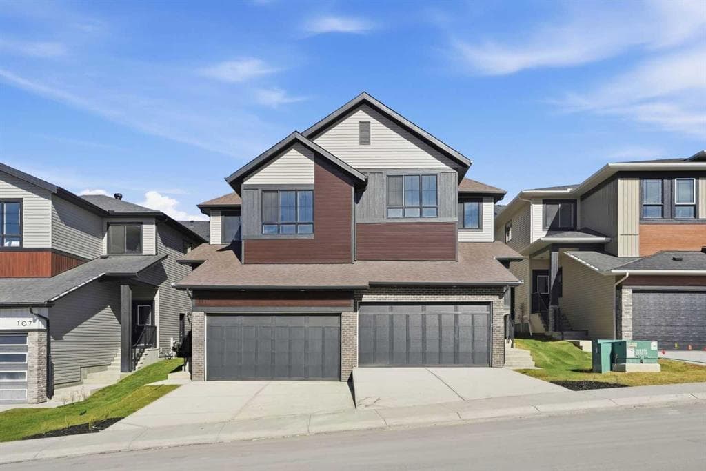 3-bed Semi-detached for sale at 111 Heritage Manor, Cochrane