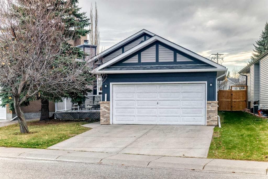 6-bed Detached for sale at 11 Shawbrooke Circle SW, Calgary