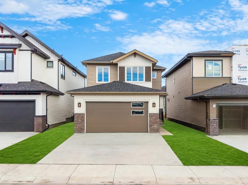 4-bed Detached for sale at 125 Quartz Crescent, Cochrane