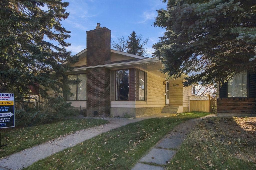 3037 Doverbrook Road SE — photo 1