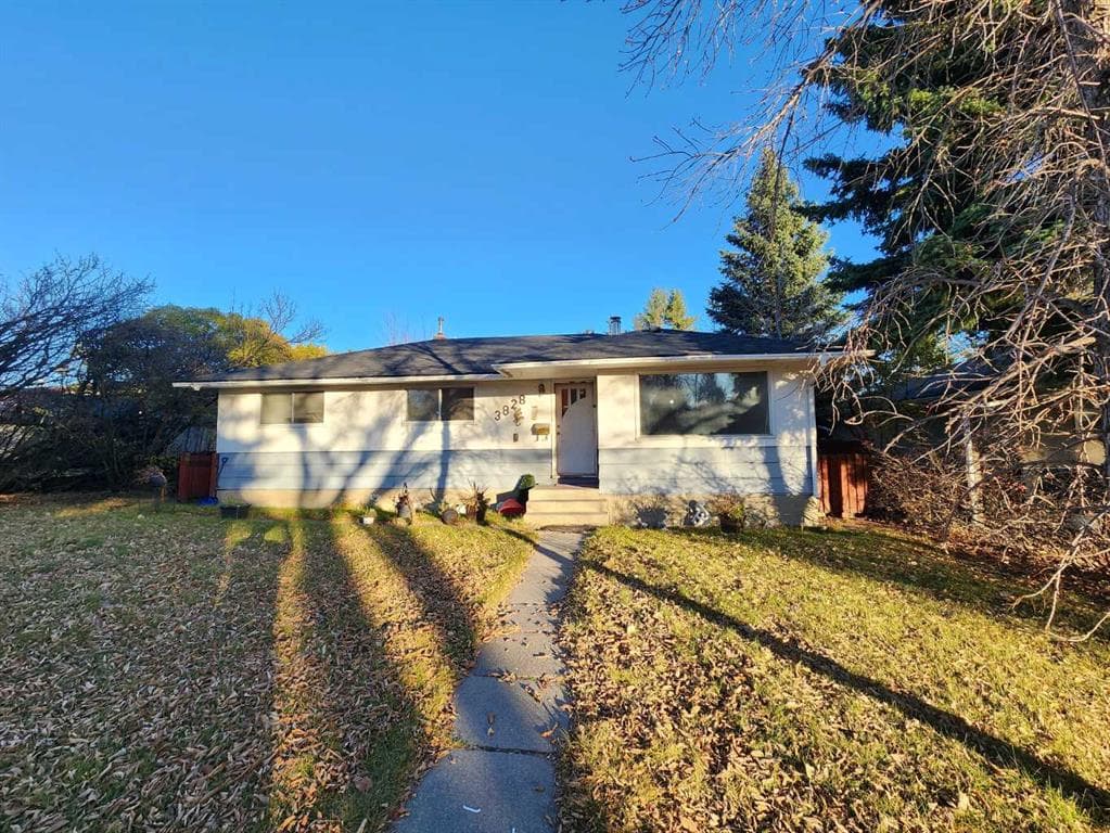 5-bed Detached for sale at 3828 19 Street NW, Calgary