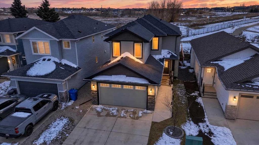213 Wildrose Drive — photo 1