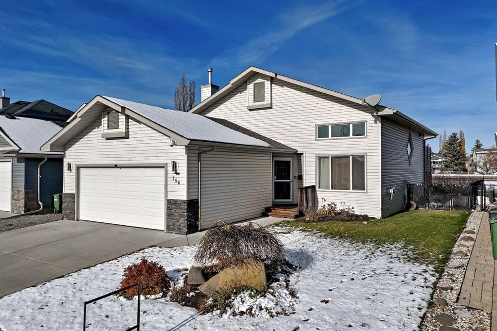 3-bed Detached for sale at 156 Aspen Creek Crescent, Strathmore