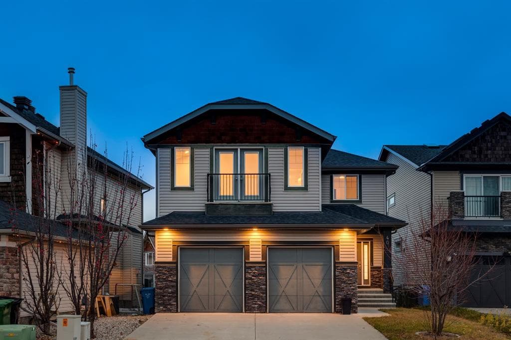 3-bed Detached for sale at 40 Val Gardena Court SW, Calgary
