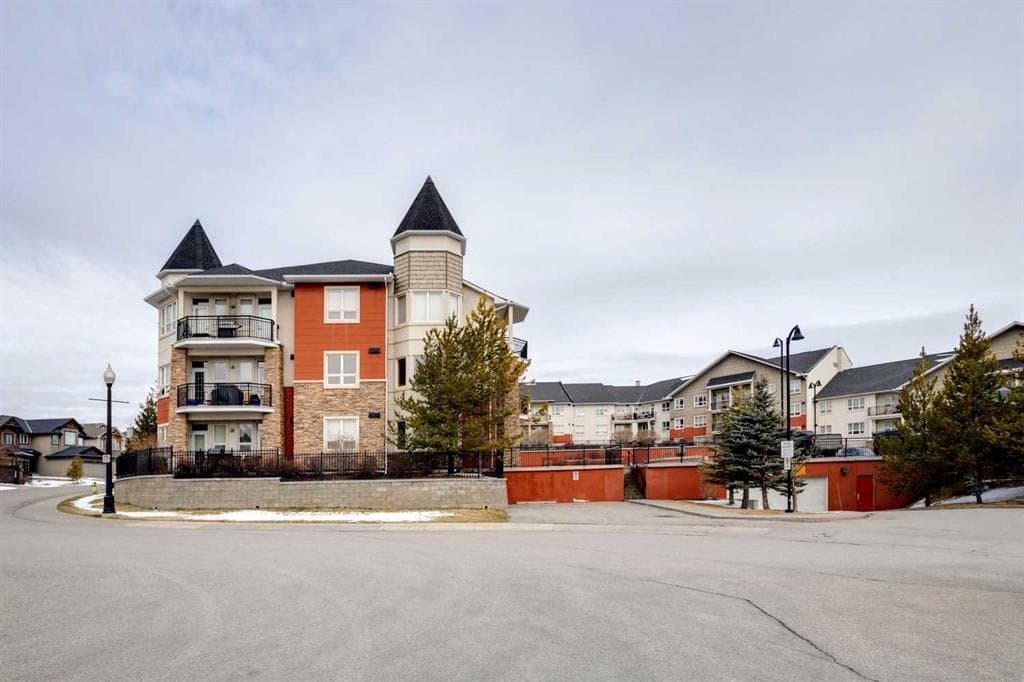 1-bed Apartment for sale at 343, 26 Val Gardena View SW, Calgary