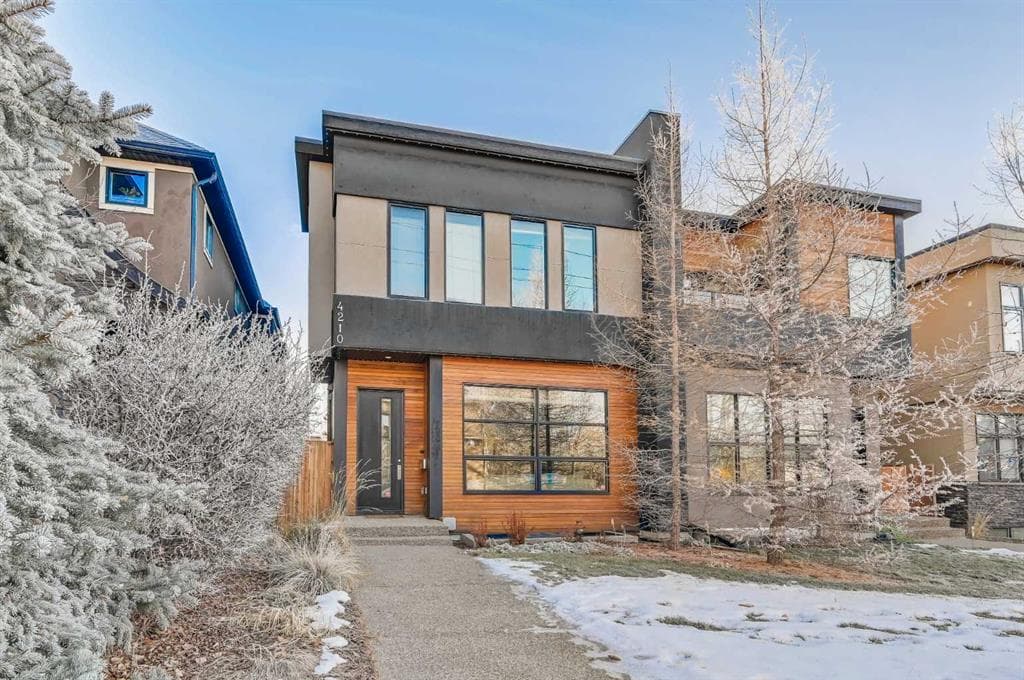 4-bed Semi-detached for sale at 4210 19 Street SW, Calgary