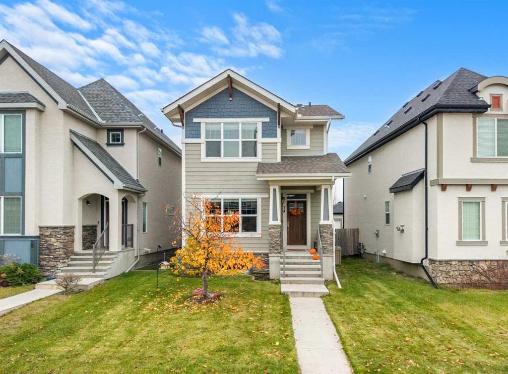 24 Marquis Green SE — photo 1